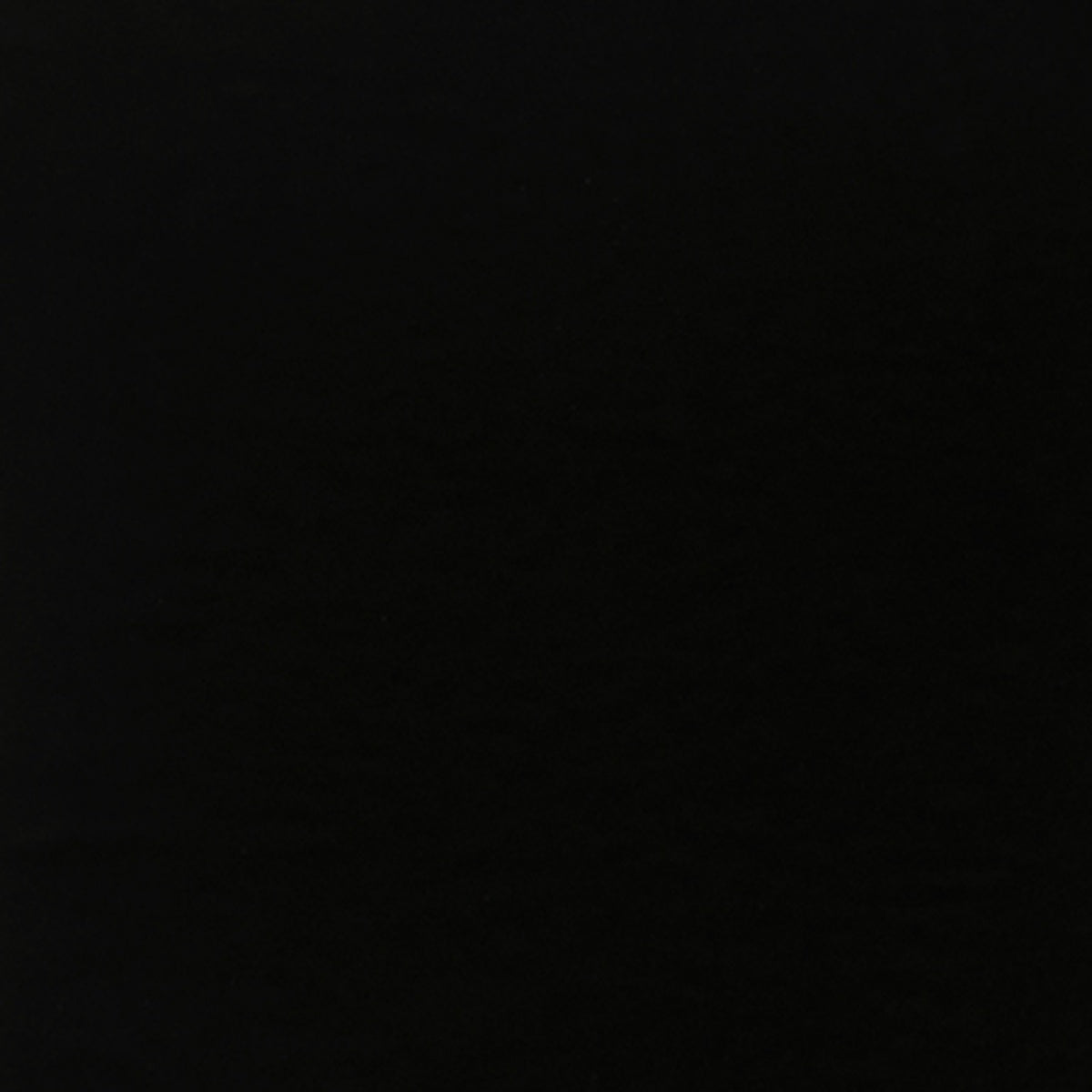 007C Pitch Black